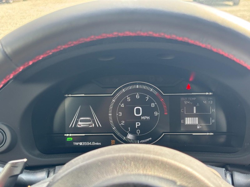 Subaru BRZ Vehicle Full-screen Gallery Image 19