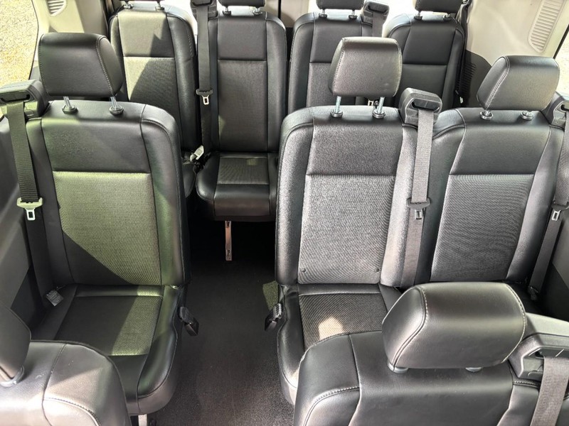 Ford Transit Passenger Wagon Vehicle Image 15