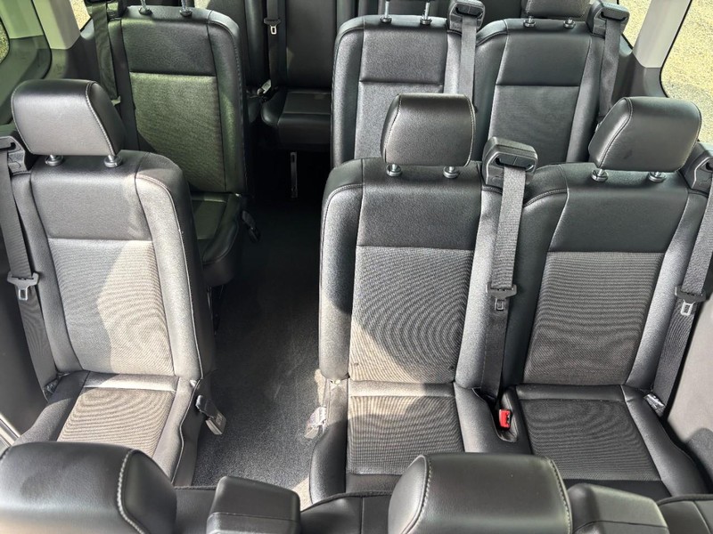 Ford Transit Passenger Wagon Vehicle Image 16