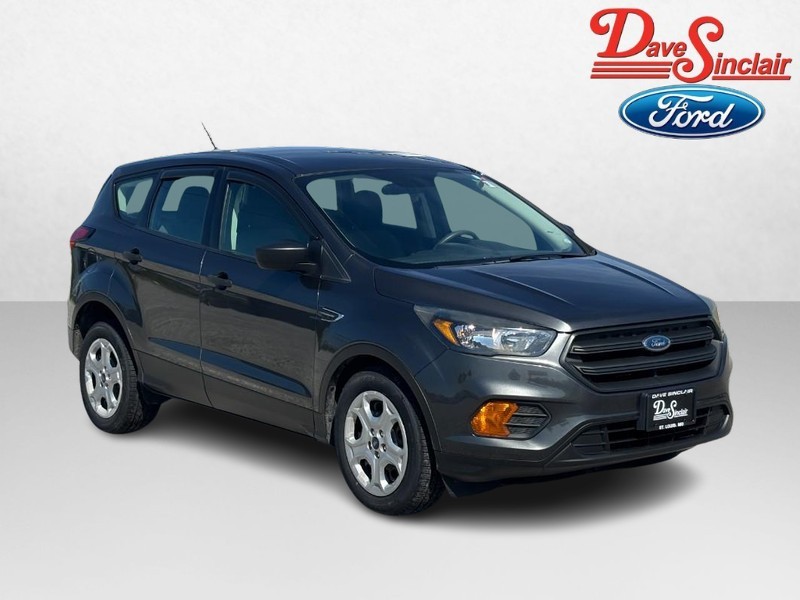 Ford Escape Vehicle Full-screen Gallery Image 04