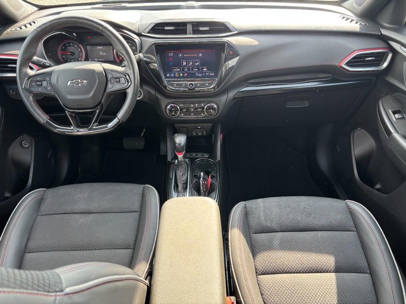 Chevrolet TrailBlazer Vehicle Full-screen Gallery Image 15