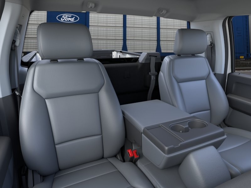 Ford F-150 Vehicle Full-screen Gallery Image 12
