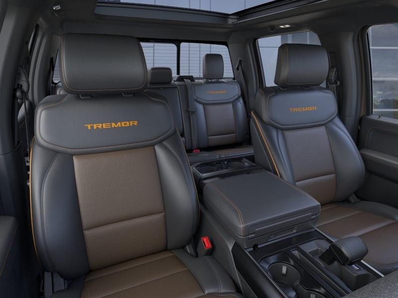 Ford F-150 Vehicle Full-screen Gallery Image 12
