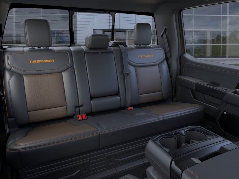 Ford F-150 Vehicle Full-screen Gallery Image 13