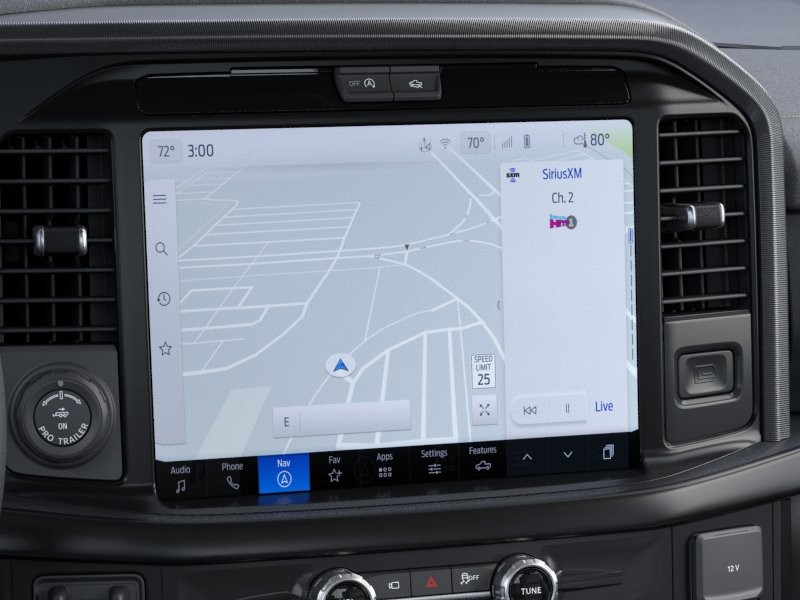 Ford F-150 Vehicle Full-screen Gallery Image 16