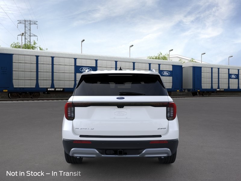 Ford Explorer Vehicle Full-screen Gallery Image 07