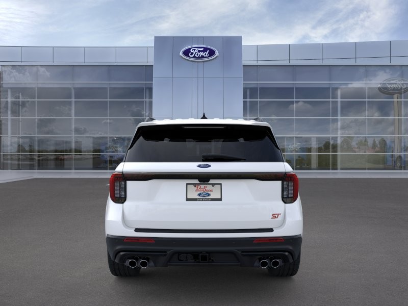 Ford Explorer Vehicle Full-screen Gallery Image 07