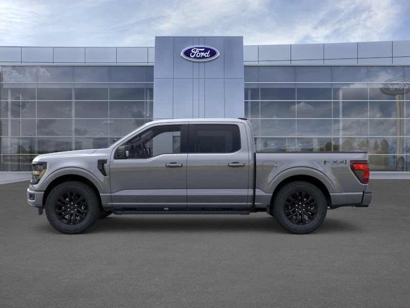 Ford F-150 Vehicle Full-screen Gallery Image 04