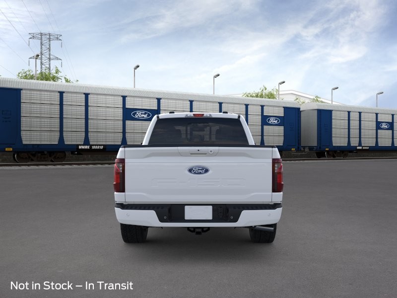 Ford F-150 Vehicle Full-screen Gallery Image 07