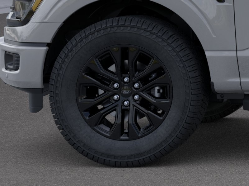 Ford F-150 Vehicle Full-screen Gallery Image 21