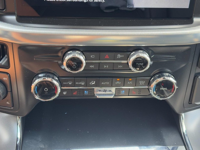 Ford F-150 Vehicle Image 25