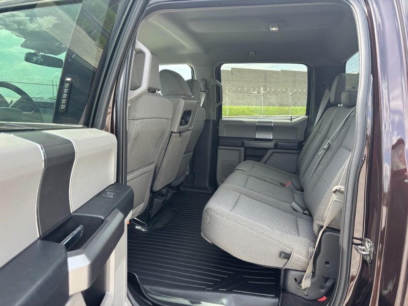 Ford F-150 Vehicle Image 13