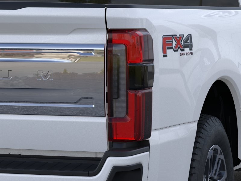Ford Super Duty F-250 SRW Vehicle Image 23