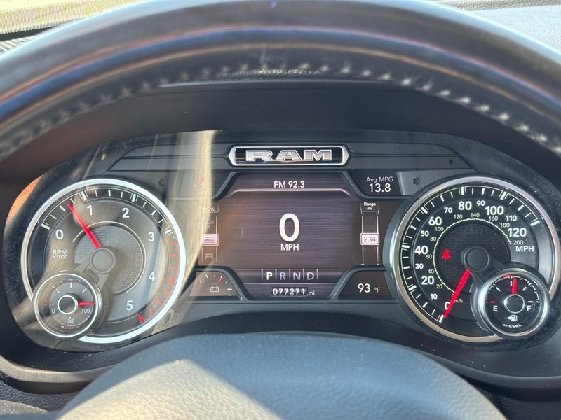 Ram 2500 Vehicle Image 21