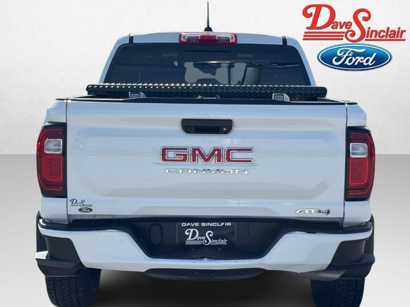 GMC Canyon Vehicle Image 08