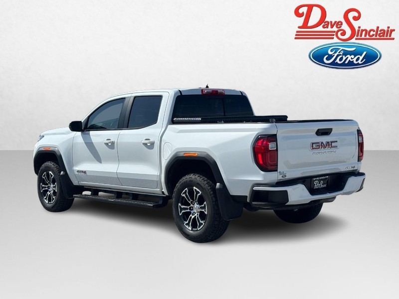GMC Canyon Vehicle Image 09