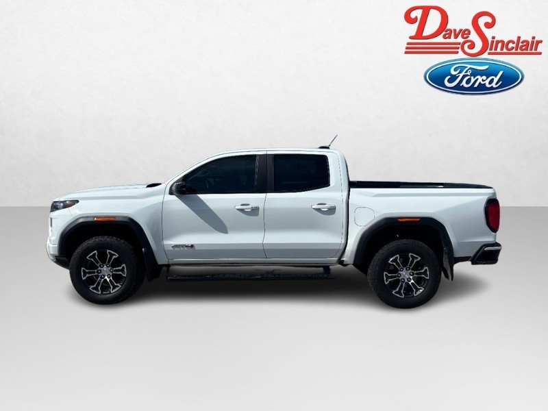 GMC Canyon Vehicle Image 10