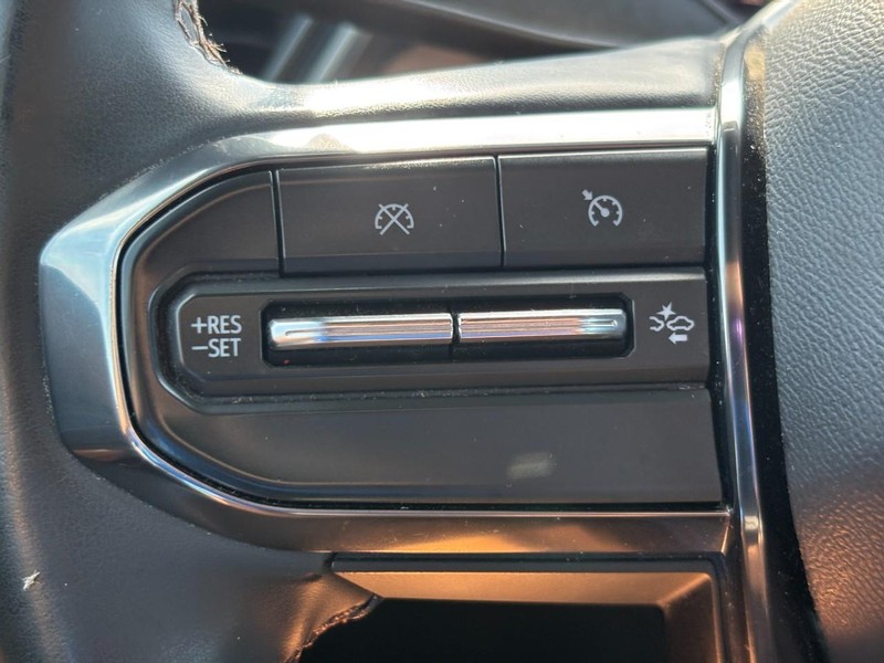 GMC Canyon Vehicle Image 19