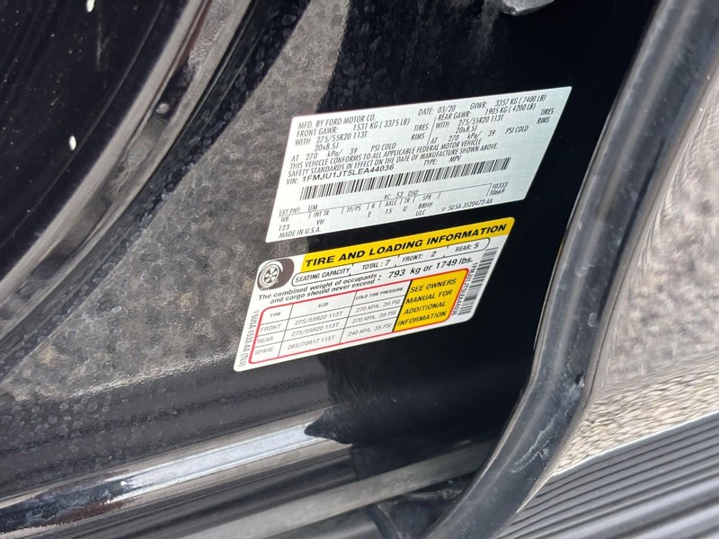 Ford Expedition Vehicle Full-screen Gallery Image 28