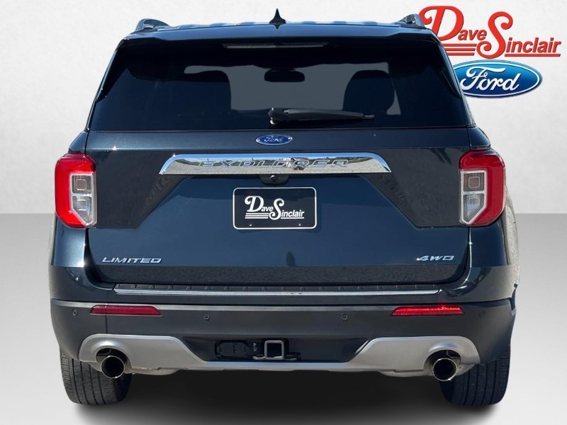Ford Explorer Vehicle Full-screen Gallery Image 08