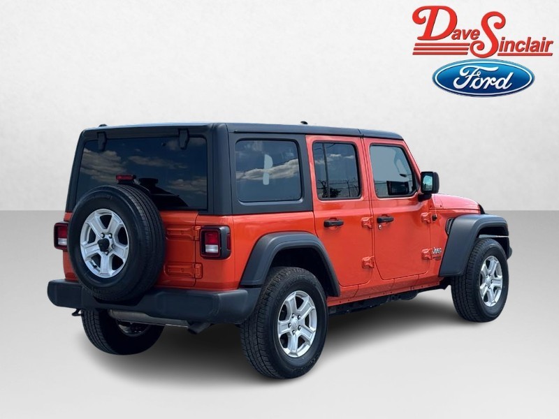Jeep Wrangler Unlimited Vehicle Image 07