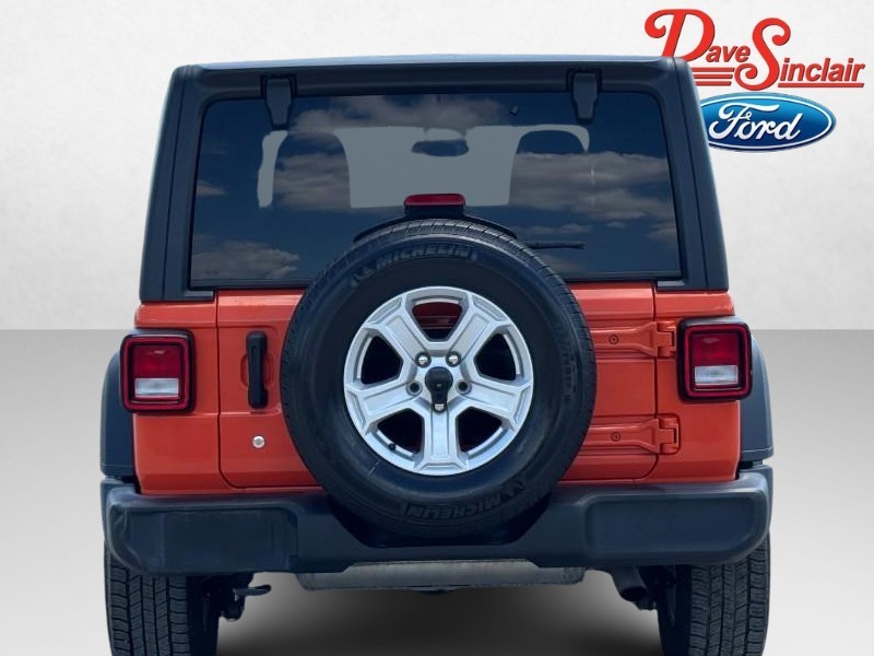 Jeep Wrangler Unlimited Vehicle Image 08