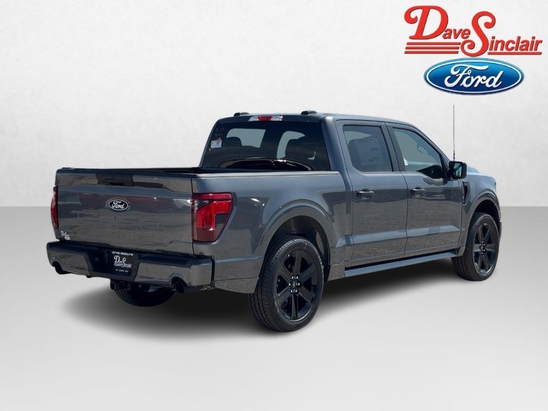 Ford F-150 Vehicle Full-screen Gallery Image 07