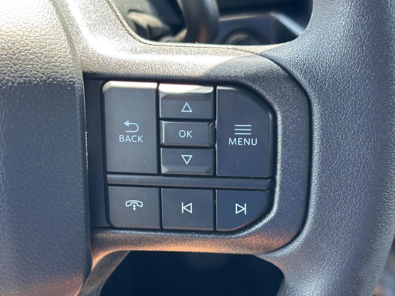 Ford F-150 Vehicle Full-screen Gallery Image 20
