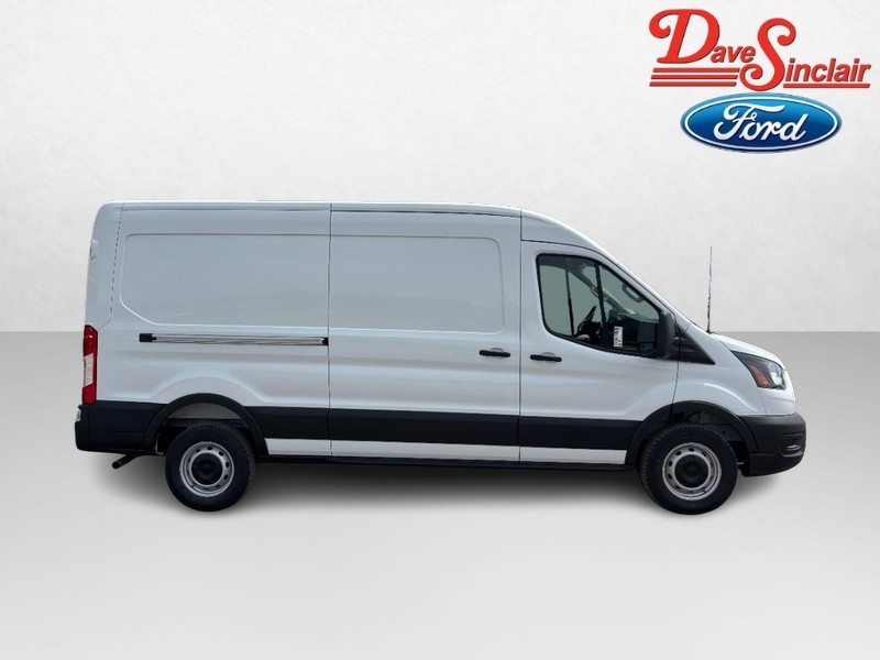 Ford Transit Cargo Van Vehicle Image 05