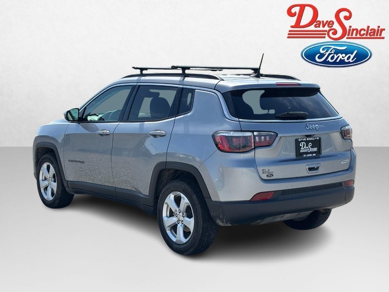 Jeep Compass Vehicle Image 09