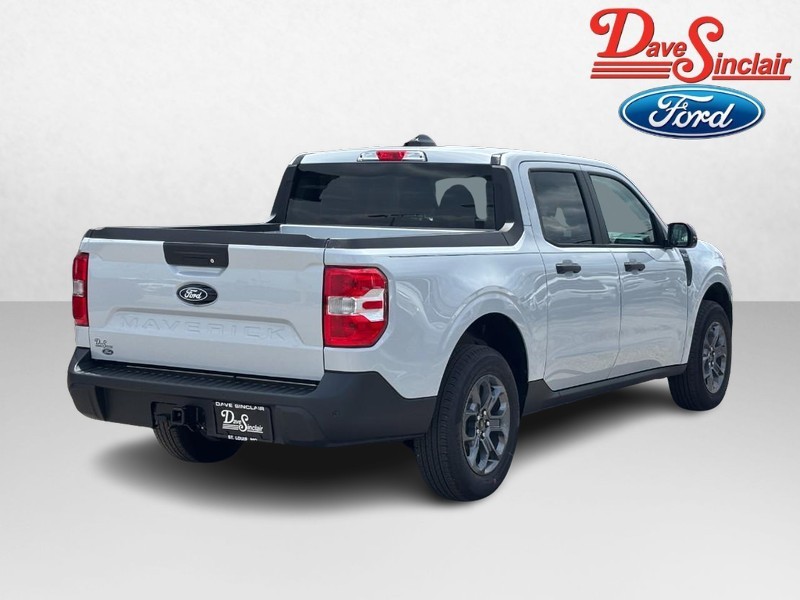 Ford Maverick Vehicle Image 07