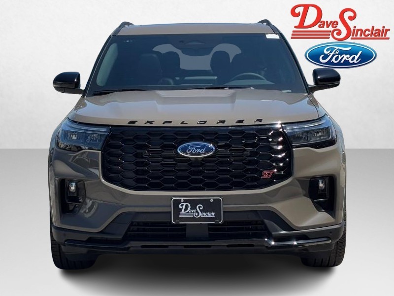 Ford Explorer Vehicle Image 02