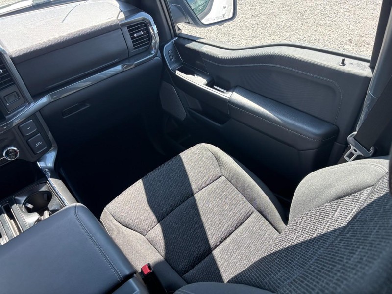 Ford F-150 Vehicle Image 16