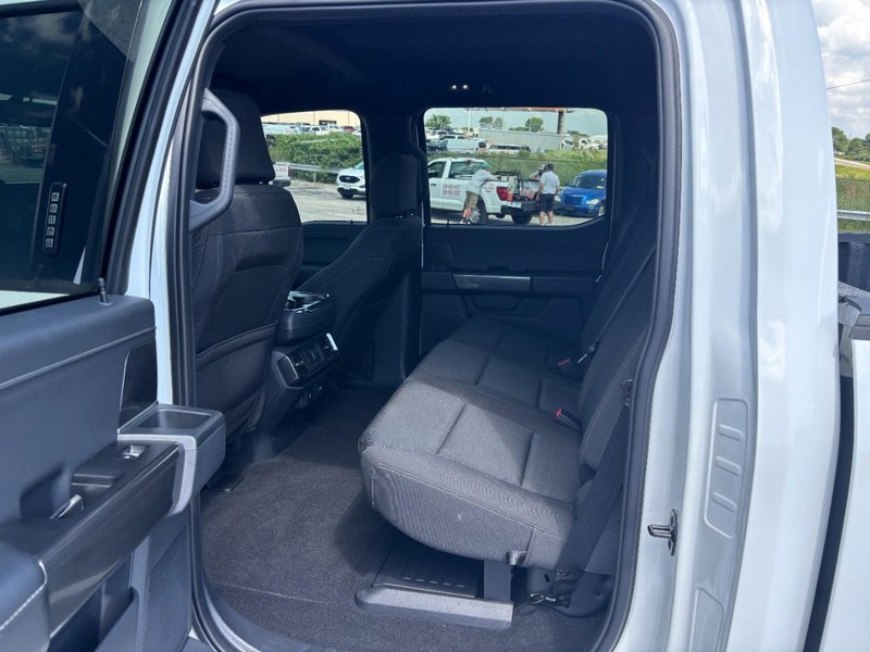 Ford F-150 Vehicle Image 13