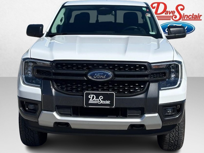 Ford Ranger Vehicle Full-screen Gallery Image 02