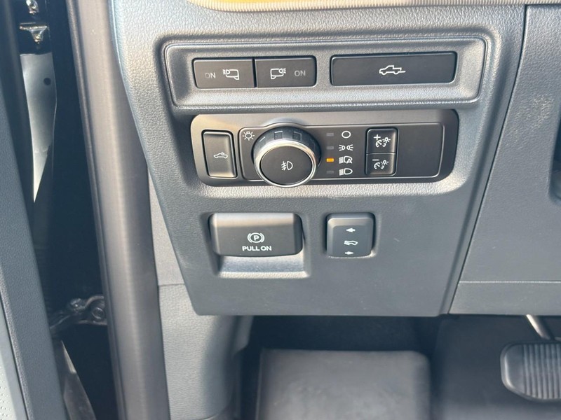 Ford F-150 Vehicle Image 19