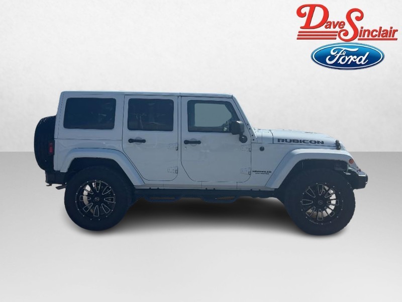 Jeep Wrangler Unlimited Vehicle Image 05