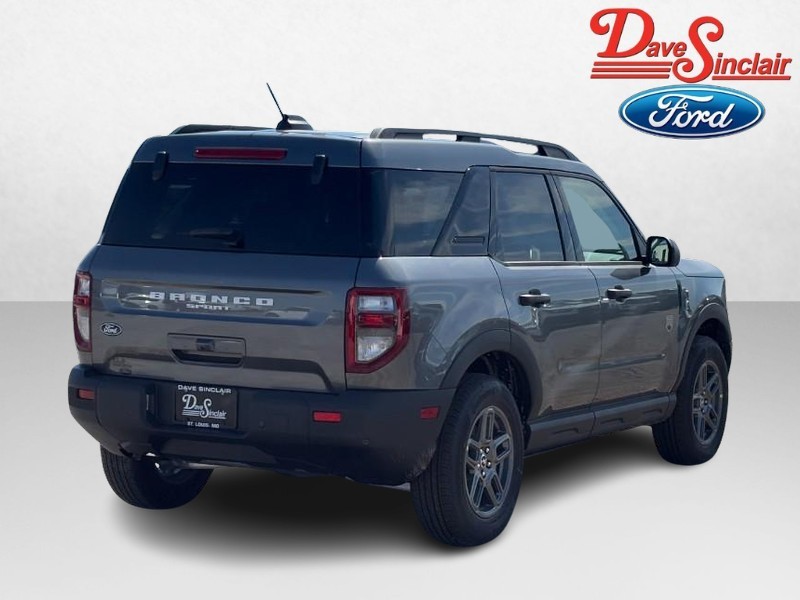 Ford Bronco Sport Vehicle Full-screen Gallery Image 07