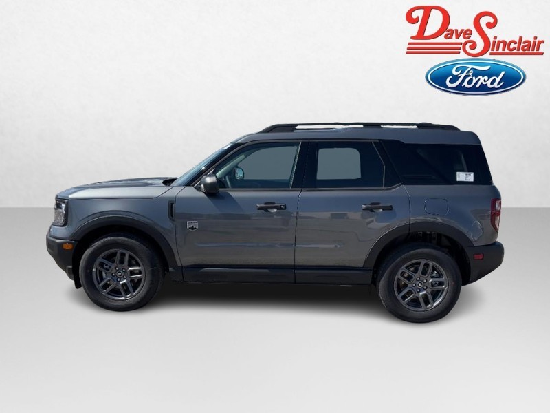 Ford Bronco Sport Vehicle Full-screen Gallery Image 10