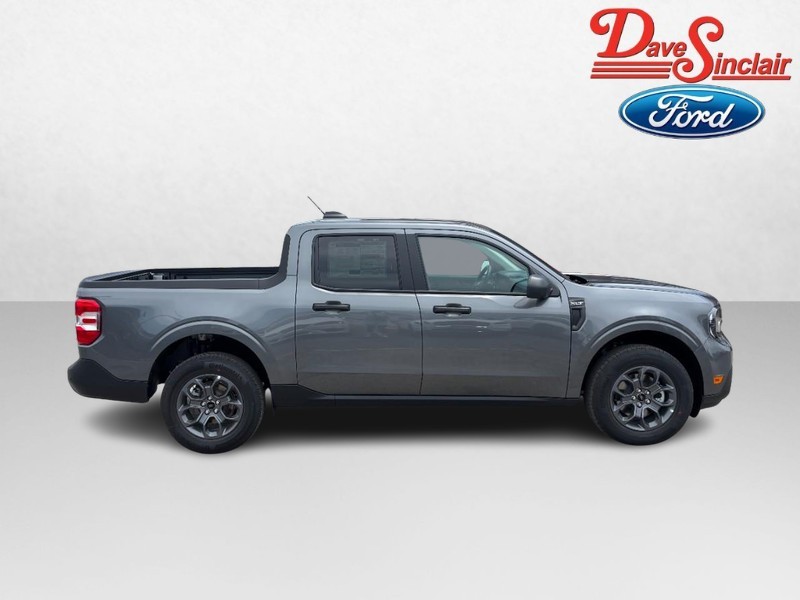 Ford Maverick Vehicle Full-screen Gallery Image 05
