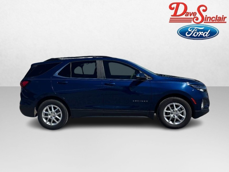 Chevrolet Equinox Vehicle Full-screen Gallery Image 04