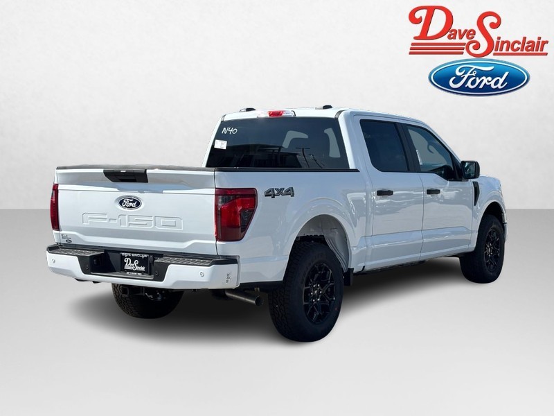 Ford F-150 Vehicle Full-screen Gallery Image 07