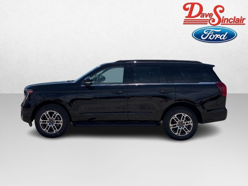 Ford Expedition Vehicle Full-screen Gallery Image 10