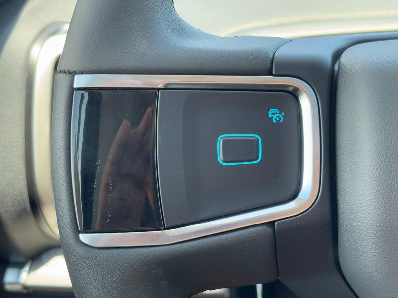 Ford Expedition Vehicle Full-screen Gallery Image 19