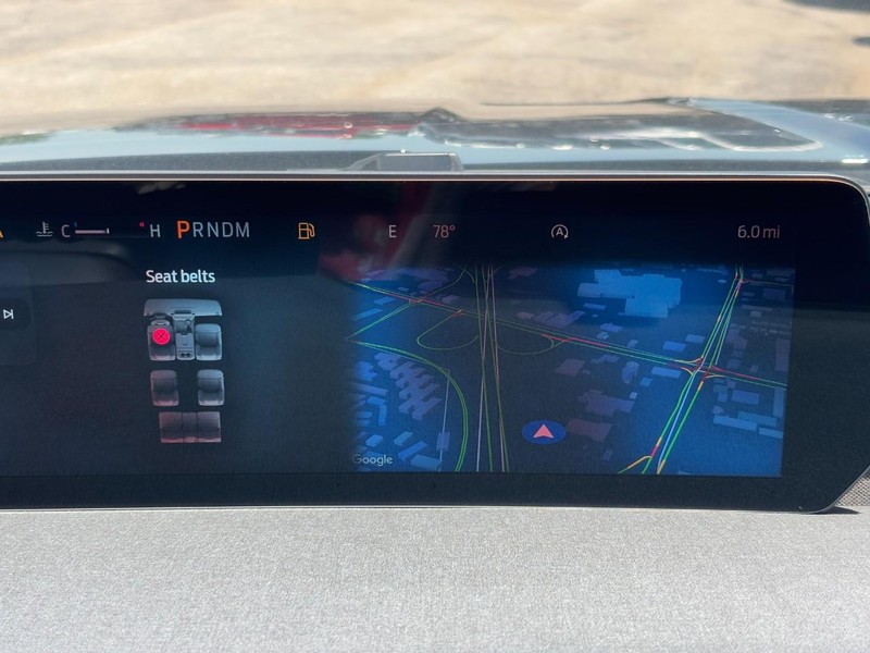 Ford Expedition Vehicle Full-screen Gallery Image 22