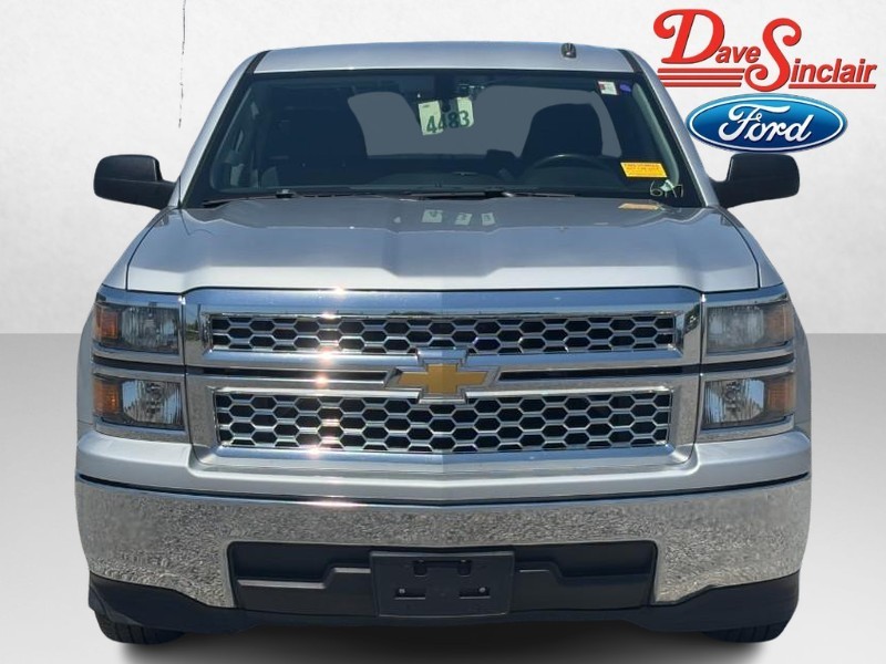 Chevrolet Silverado 1500 Vehicle Full-screen Gallery Image 02