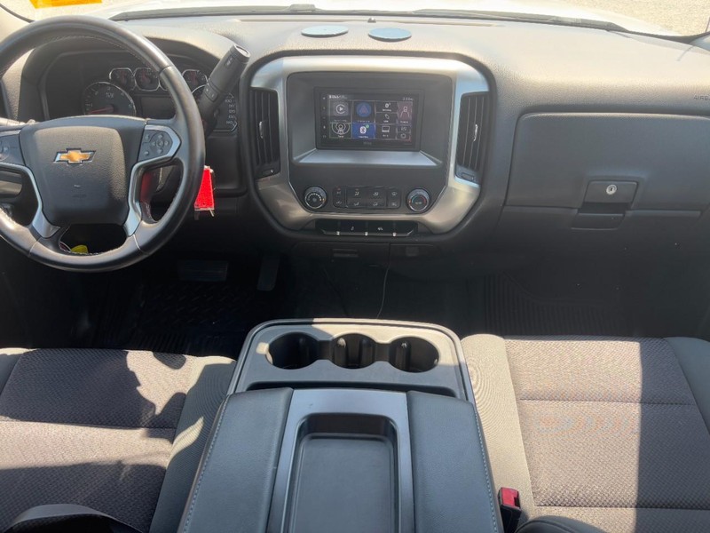 Chevrolet Silverado 1500 Vehicle Full-screen Gallery Image 13