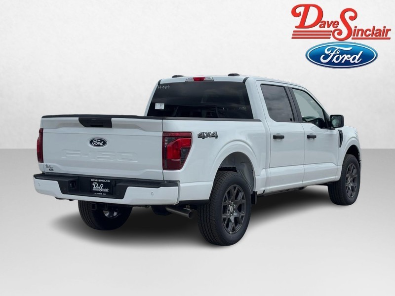 Ford F-150 Vehicle Full-screen Gallery Image 07