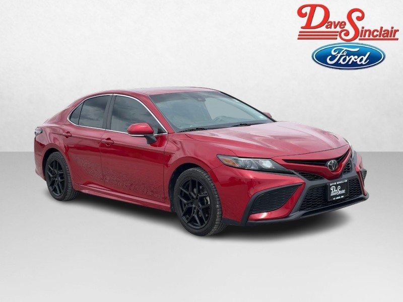 Toyota Camry Vehicle Full-screen Gallery Image 04