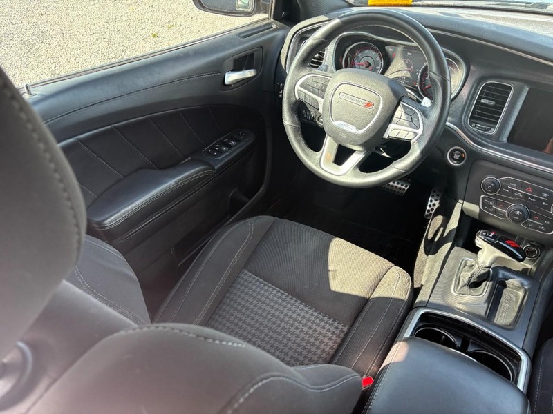 Dodge Charger Vehicle Image 14